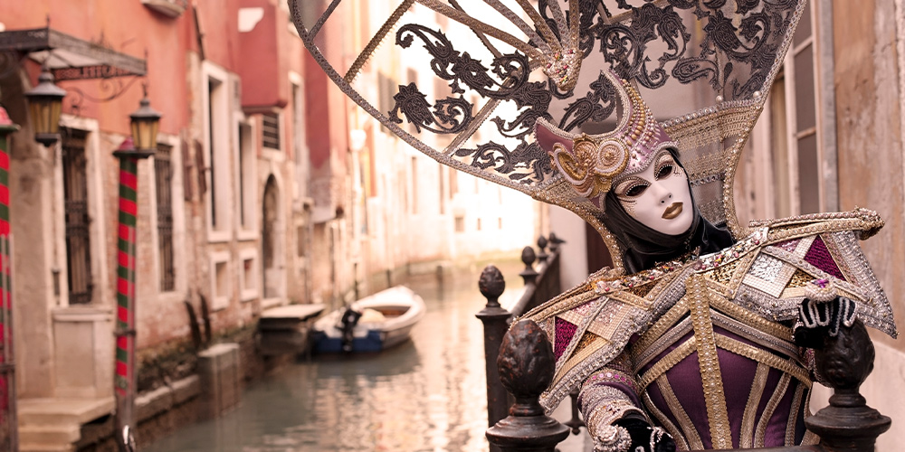 Carnaval-de-Venise-costume