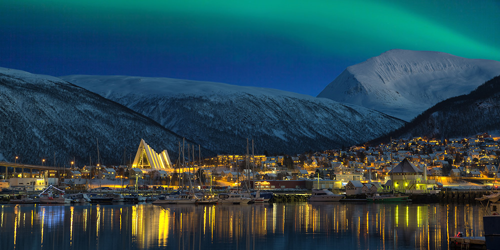 Tromso-nuit-Norvège-en-hiver